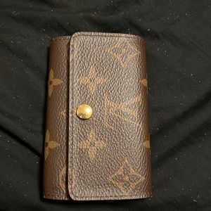 💝 Louis Vuitton 6Ring Key Holder 💝